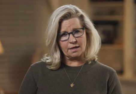 The Right Resistance: Traitor Liz Cheney moves in polls, still stuck between rock and hard place