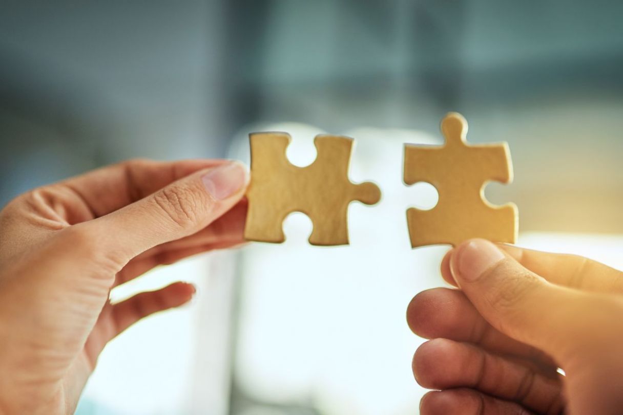 Puzzle pieces matching