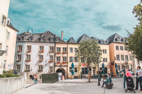 mauve-group-luxembourg-by-polina-sushko-unsplash.jpg