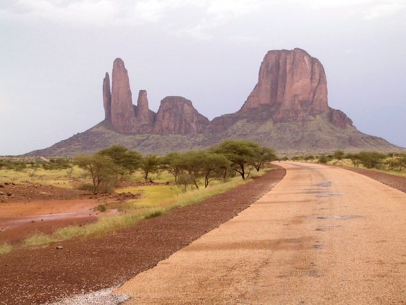 mauve-group-mali-hombori-hand-der-fatima.jpg